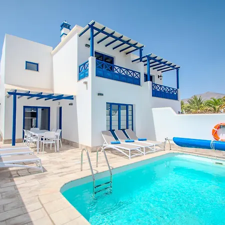 Holiday home Blancazul Guatisea