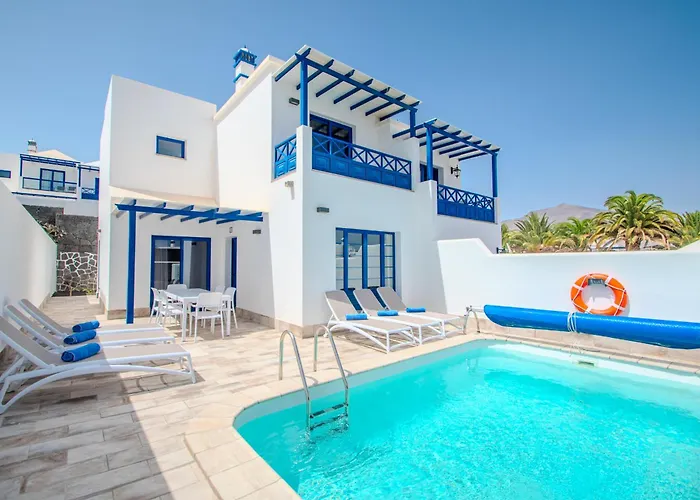 Blancazul Guatisea * Playa Blanca (Lanzarote)